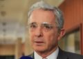 ¡En libertad! Juez decidió liberación del ex presidente Álvaro Uribe Vélez (Video)