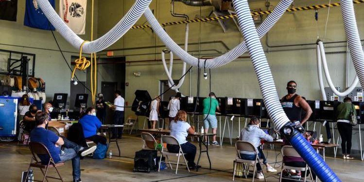 Conoce los lugares más inusuales para la votación