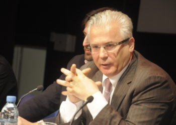 El ex juez Garzón pega la lotería con Saab