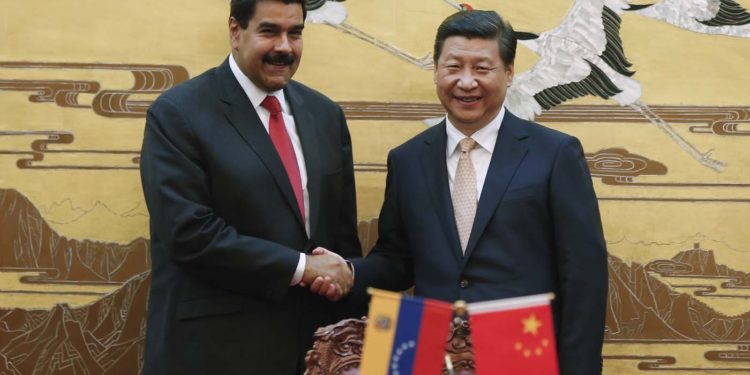 Maduro mantuvo sus amistades peligrosas en 2020