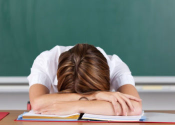 En un año de pandemia, EE. UU. registra número récord de alumnos reprobados