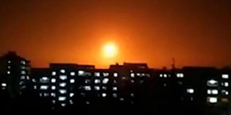 Cazas de Israel bombardean Siria