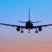 Localizan el avión que se precipitó al mar en Indonesia
