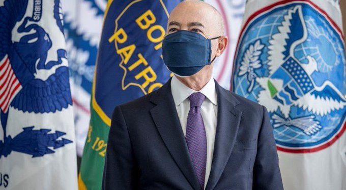 Senado confirma a Alejandro Mayorkas como secretario de Seguridad Nacional
