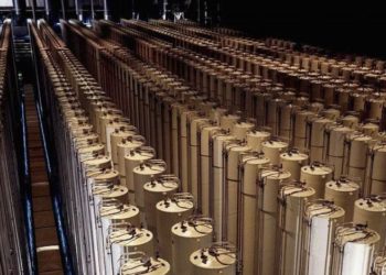 Irán está fabricando uranio metálico