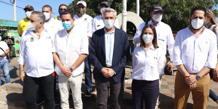 Alto Comisionado se reunió con refugiados en Colombia