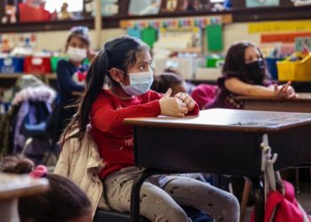 En California comenzó el regreso presencial a las escuelas
