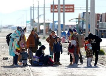 ¡Huyendo de la dictadura! Venezolanos causan nueva crisis migratoria en Chile