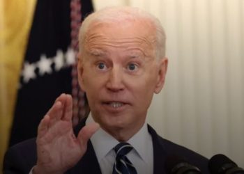 Tres jueces negras son elegidas por Biden para el proyecto de renovación de las cortes federales