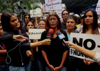EEUU condecorará a enfermera venezolana