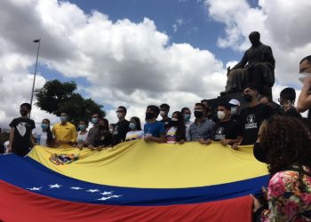 Estudiantes venezolanos planean marcha para pedir mejores condiciones de vida