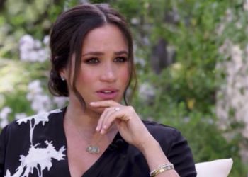 Meghan Markle saca trapos sucios de la realeza y Buckingham la investiga por acoso