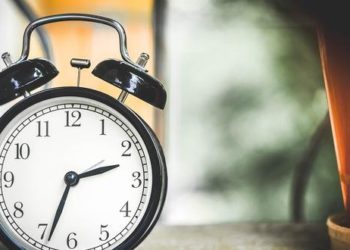 A ajustar los relojes: Hoy cambia la hora en EEUU