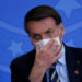 Por las 4 mil muertes diarias en Brasil por COVID-19, a Bolsonaro lo llaman «genocida»