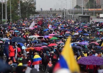 Bogotá y Cali se quedaron sin buses tras las protestas