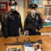 Detienen a joven en el metro de Times Square por llevar un Kalashnikov