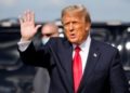 Reacomodo republicano gira en torno a Trump agazapado