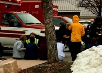 Tiroteo en base de la Armada en Maryland dejó dos heridos y el pistolero abatido