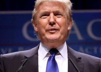 Trump pide boicotear campaña de Grandes Ligas y a ocho grandes multinacionales