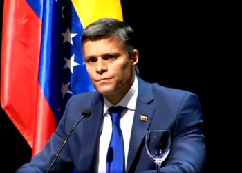Leopoldo López pide a los peruanos no repetir el «desastre político» de Venezuela