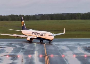 Rusia bloquea vuelos europeos en su espacio aéreo en apoyo a Bielorusia
