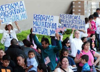 Demócratas listos para aprobar la reforma migratoria sin los republicanos