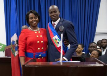 Martine Moise, Primera Dama de Haití , recibe atención hospitalaria