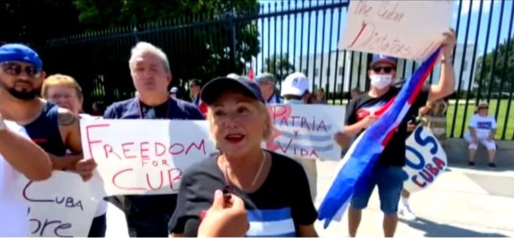 20 países se unen a EEUU para condenar a Cuba, la cual responde cortando internet
