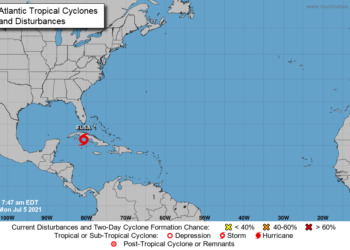 Elsa de paso por Cuba se encamina hacia Florida