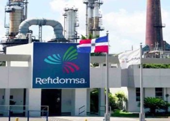 Maduro remata refinería venezolana en República Dominicana