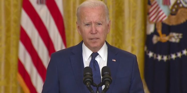 Biden tras ataque a Kabul: «Los atraparemos y los haremos pagar»