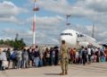 Talibán toma aeropuerto y EEUU traslada su diplomacia a Catar