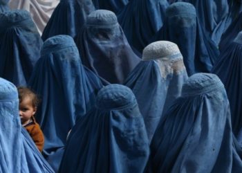 ¡Veintiún países! Solicitan a los talibanes garantizar protección a mujeres y niñas