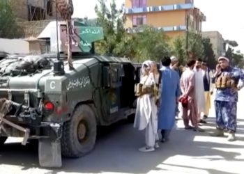 Talibanes anuncian amnistía ¿Se incorporarán mujeres a su gobierno?