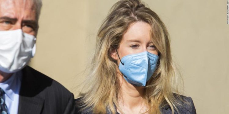 Elizabeth Holmes Theranos