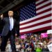 ¿Escape de la realidad? Trump recorre el país en campaña electoral