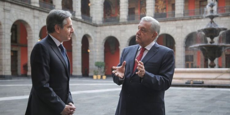 Blinken visita México: AMLO promete cooperar en materia de soberanía