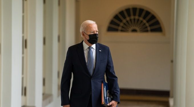 Biden socava el privilegio ejecutivo de la Casa Blanca : ¿Un movimiento arriesgado?