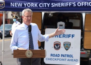 Nueva York: 9.000 funcionarios suspendidos por no estar vacunados