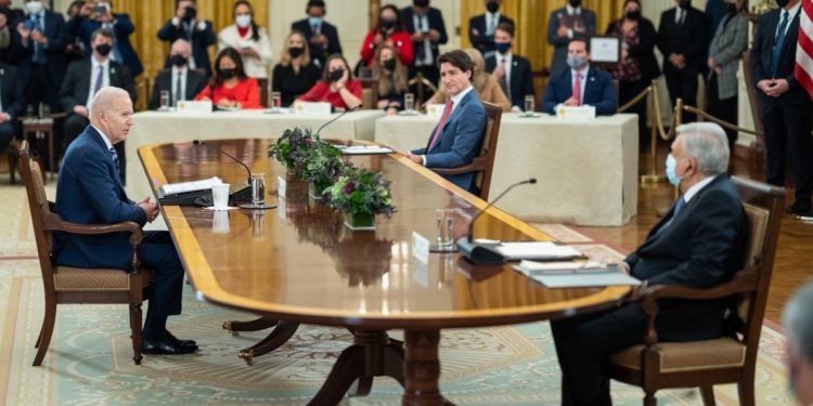 EUA, México y Canadá obligados a detener auge chino en la región
