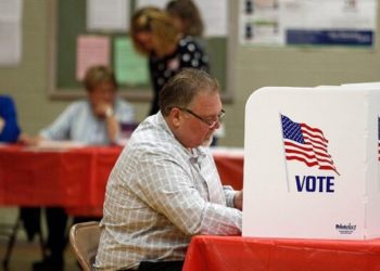 Elecciones en Virginia tienen implicaciones nacionales para Biden y Trump