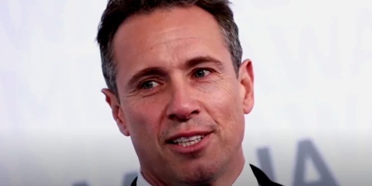 CNN despide a Chris Cuomo por ayudar al exgobernador Andrew Cuomo tras acusaciones de acoso