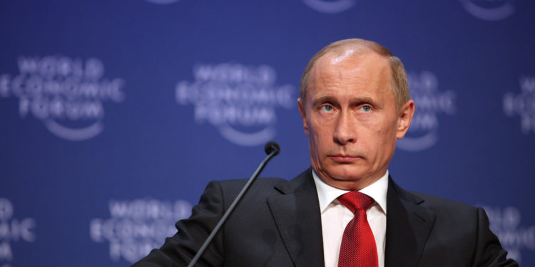 Más allá de la noticia: ¿Cuál es la obsesión de Putin con Ucrania?
