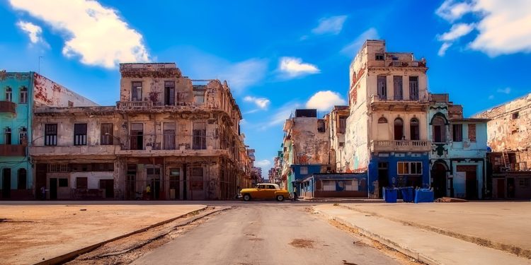 30 years ago, how was Cuba during and after the dissolution of the USSR