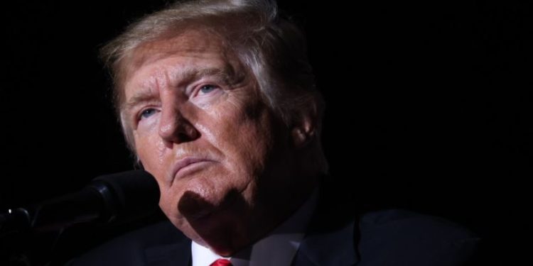 Trump consideró un indulto general para los asaltantes del Capitolio antes de dejar la presidencia