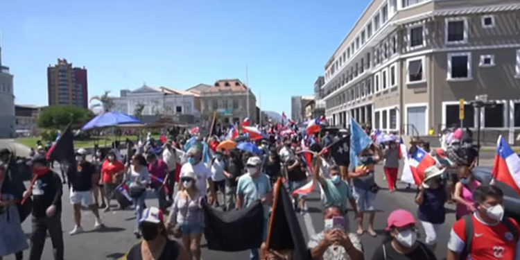 En el norte de Chile las protestas se incrementan, con el aumento de los inmigrantes que llegan día a día.