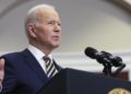 Biden autoriza $200 millones más en ayuda militar para Ucrania