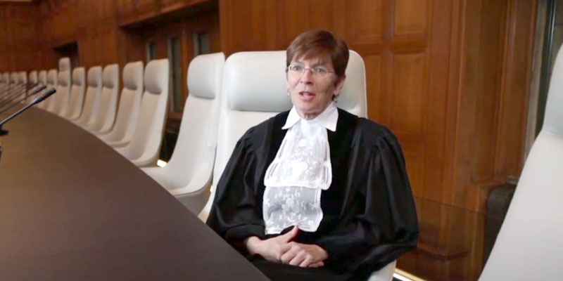 Joan Donoghue, presidenta de la Corte Internacional de Justicia, lamentó que Rusia no haya comparecido en el inicio del proceso oral.
