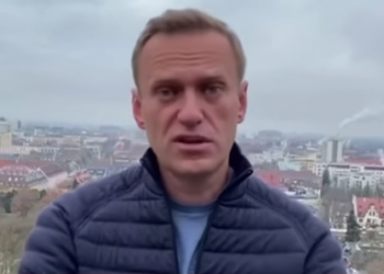 Alexey Navalny, crítico de Putin, condenado a 9 años más de cárcel