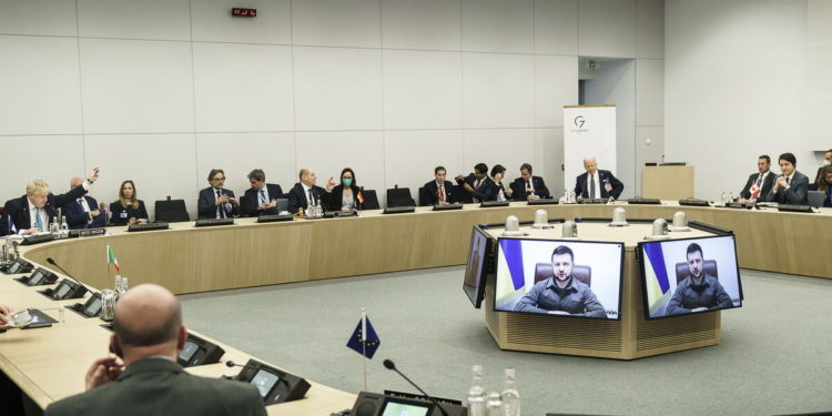 ¿Dará la OTAN apoyo «sin restricciones» a Ucrania?